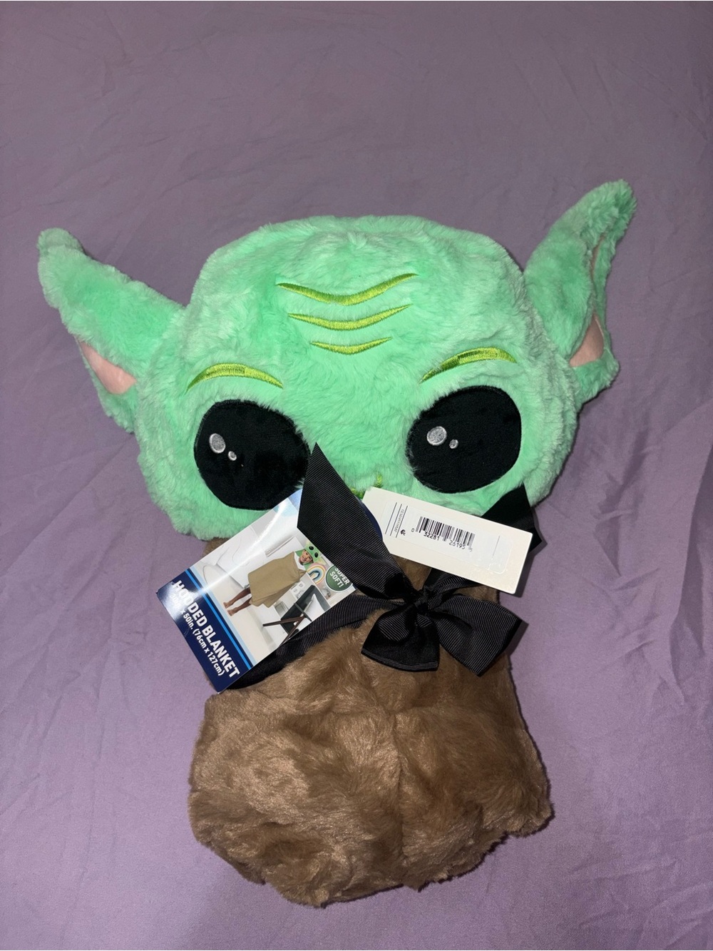 Star Wars Grogu Hooded Blanket in Green and Brown